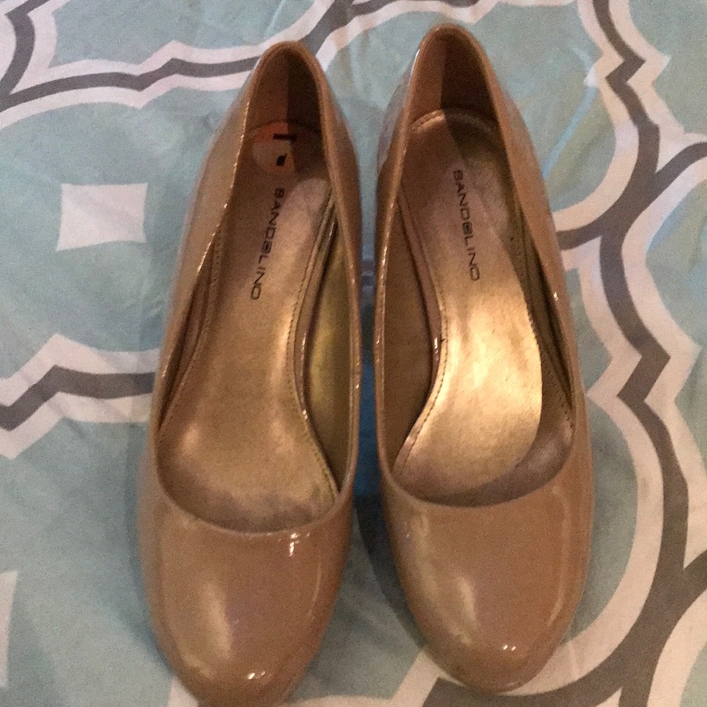 Heels - Picture 1 of 4
